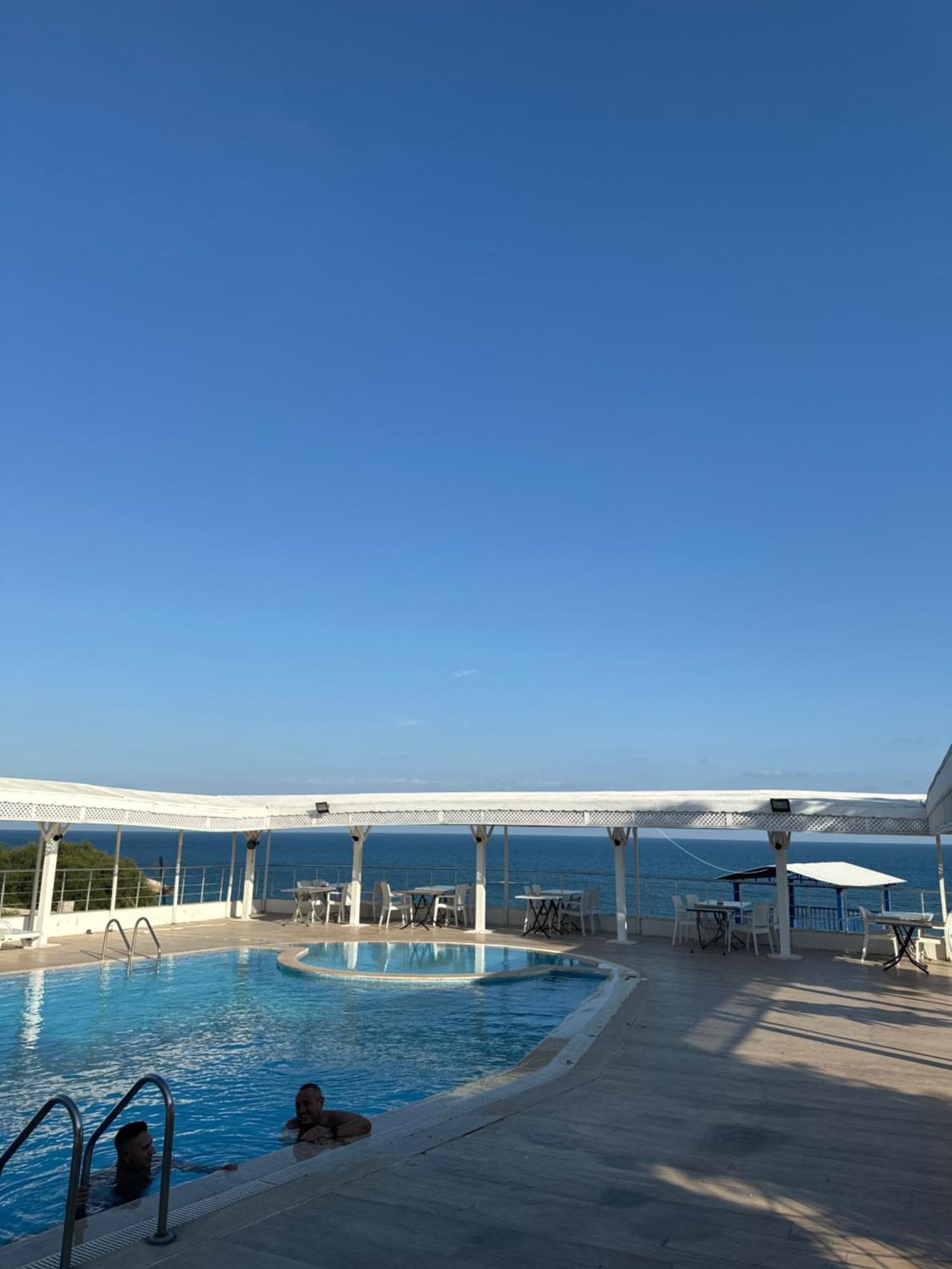 Derin Deniz Otel Караташ Экстерьер фото