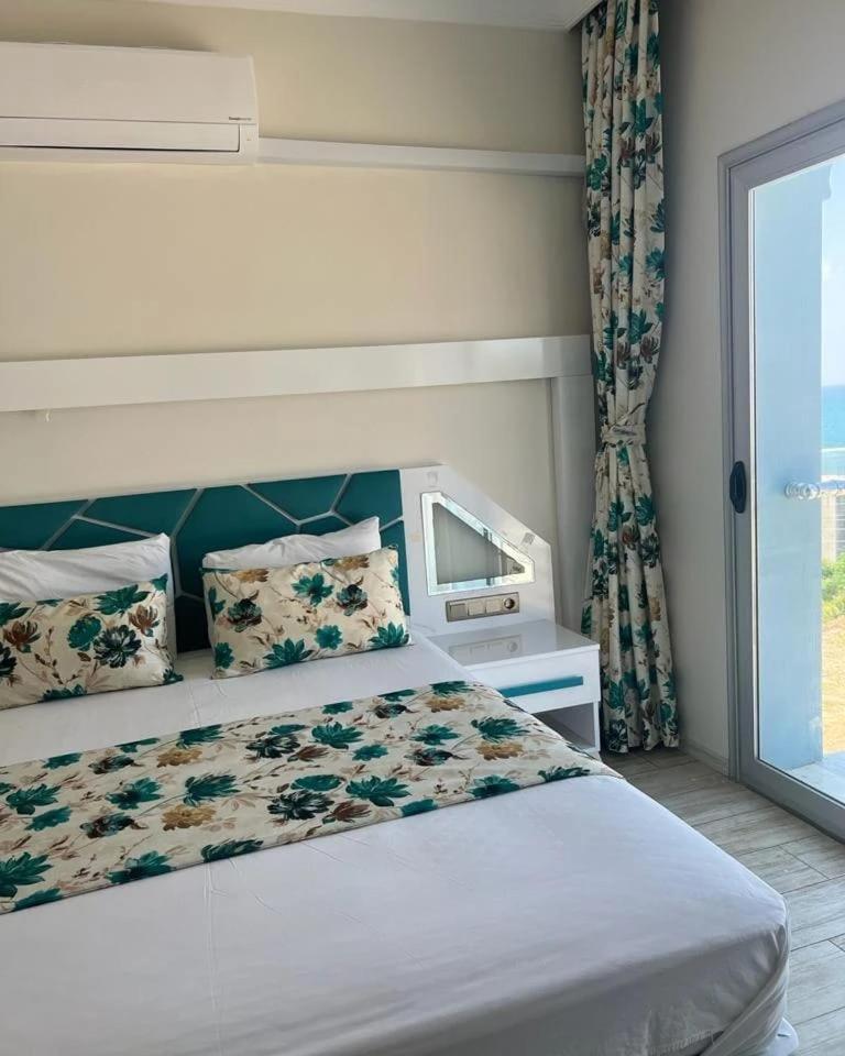 Derin Deniz Otel Караташ Экстерьер фото